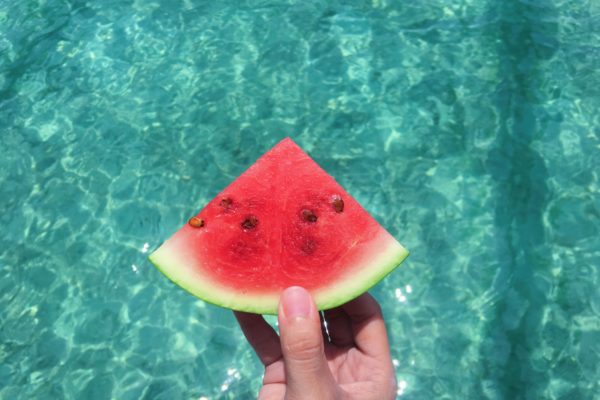 Listamos os alimentos mais saudáveis para o verão