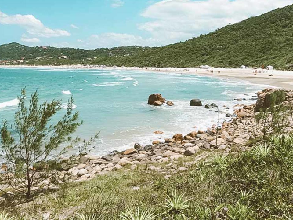 Hora de planejar o Réveillon na Praia do Rosa