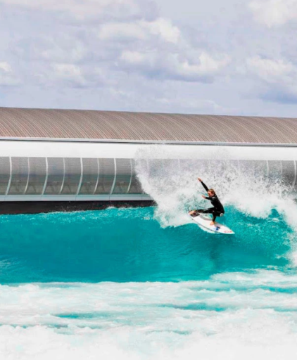 A Surfland: O Paraíso das Ondas Artificiais
